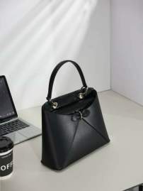 Picture of Dior Handbags _SKUfw239323938fw